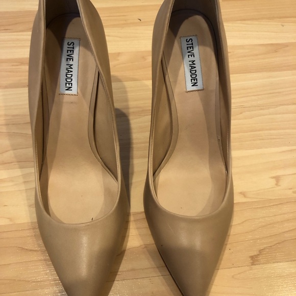 Steve Madden Heels - Picture 2 of 8